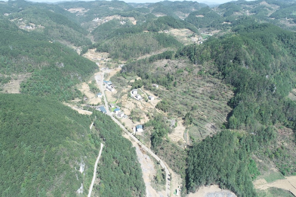 路愈寬，景愈明，可待漫慢行——朝天區(qū)曾家鎮(zhèn)（曾家場鎮(zhèn)至榮樂養(yǎng)生谷）段道路改建工程建設側記